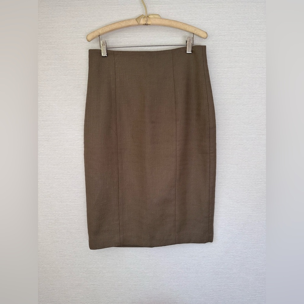 Banana Republic khaki pencil skirt